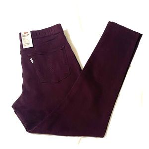 NWT Women’s Levi’s Pull On Skinny
